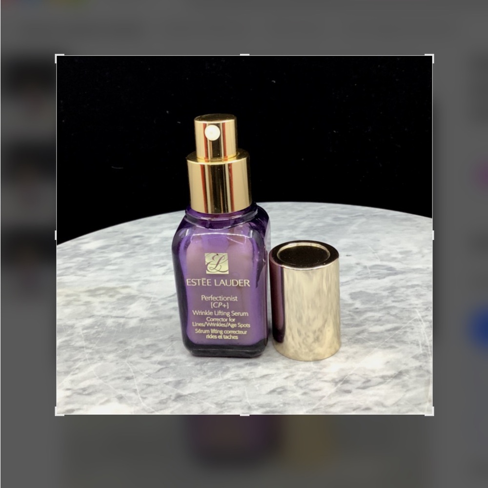 Estée Lauder Perfectionist (CP+)
